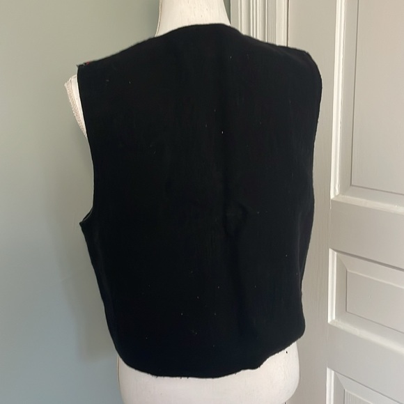 New Directions Black V-Neck Sweater Vest with Snowflake Embroidery - Picture 3 of 5